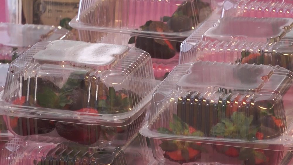 Chocolate covered strawberries sold to raise money for the upcoming QTHON dance marathon