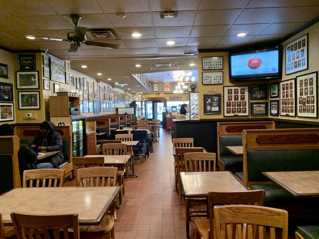 Yorkside_inside_2