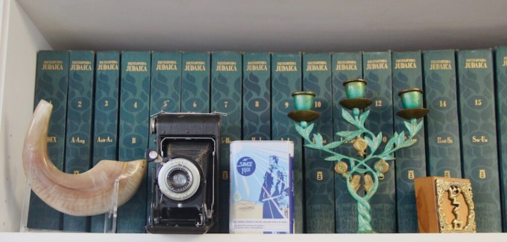 Rabbi Reena Judd displays Judaica is displayed throughout her office. Photo by Jessica Simms