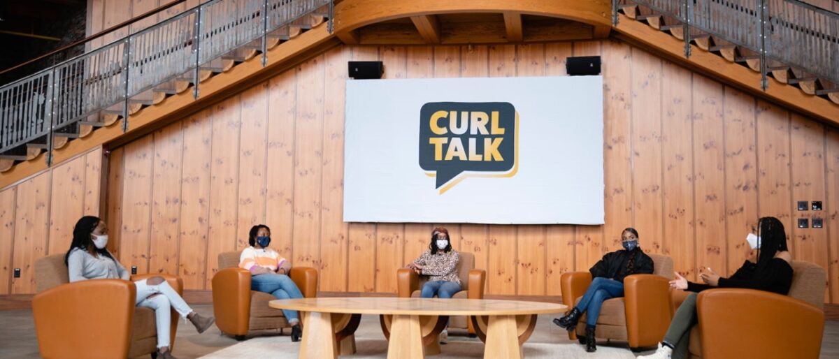 On the set of 'Curl Talk' (Photo by Peter Gallay)