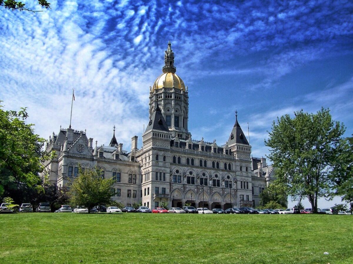 Connecticut State Capitol building in Hartford, CT. Photo provided by Creative Commons.